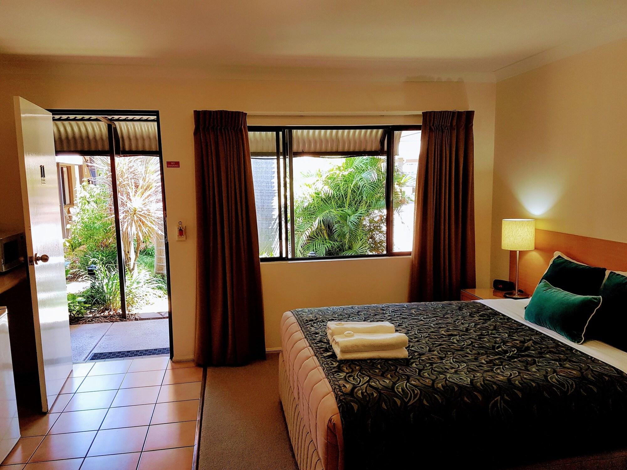 Rockhampton Palms Motor Inn Εξωτερικό φωτογραφία