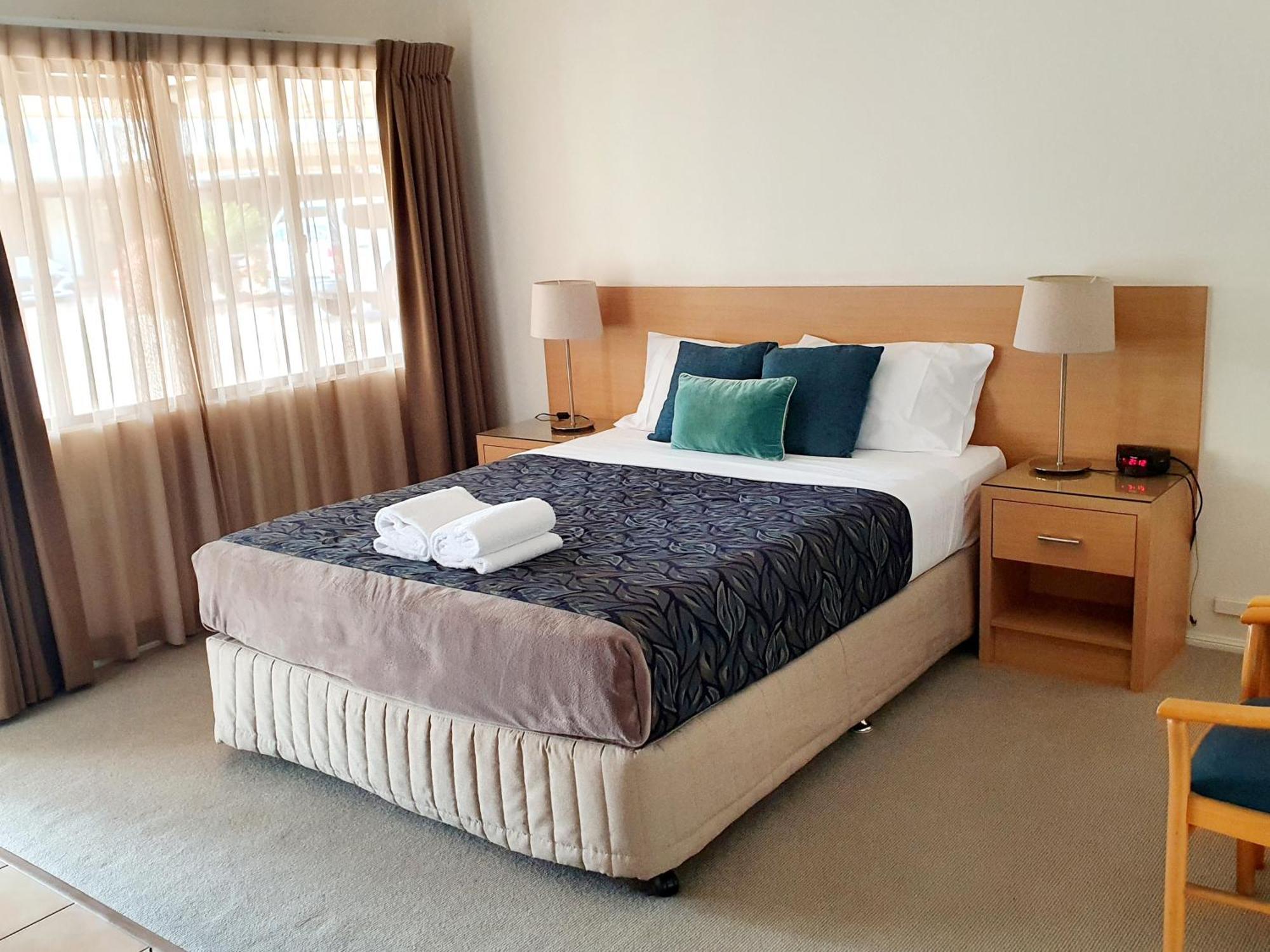 Rockhampton Palms Motor Inn Δωμάτιο φωτογραφία